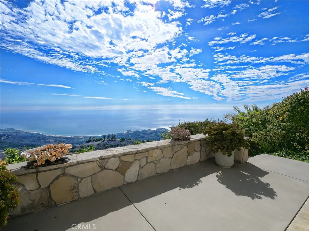 43 Oceanaire Drive, Rancho Palos Verdes, California 90275 home-pic-5