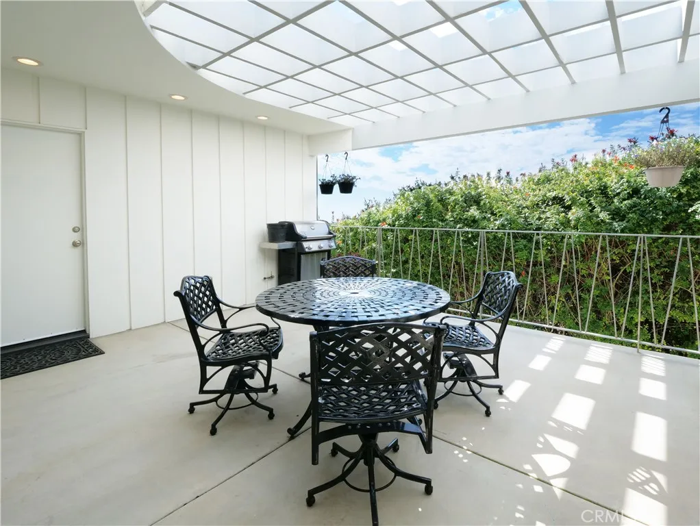 43 Oceanaire Drive, Rancho Palos Verdes, California 90275 home-pic-8