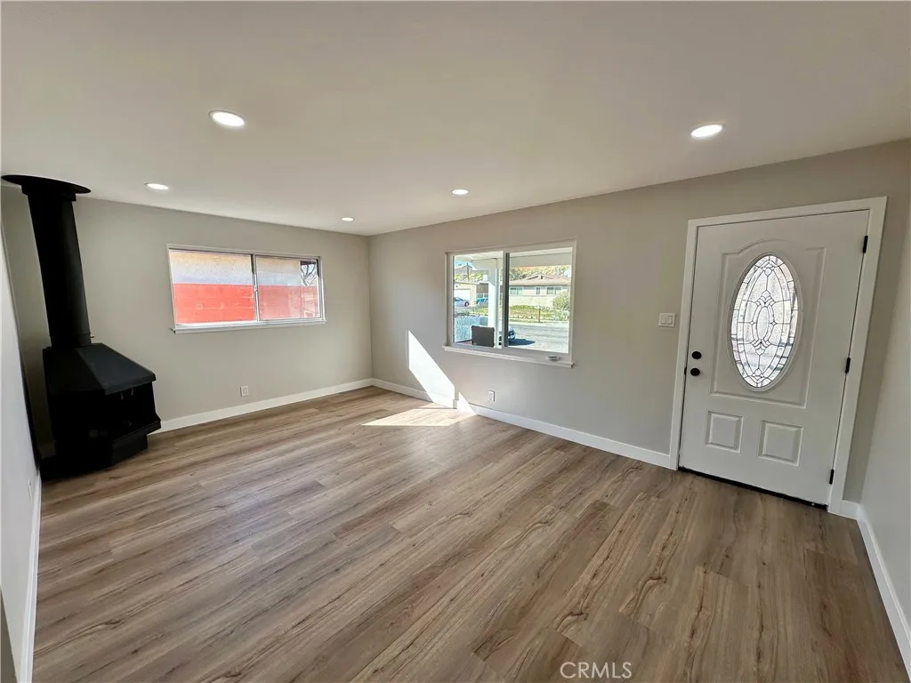 621 Stevens, Barstow, California 92311 home-pic-17
