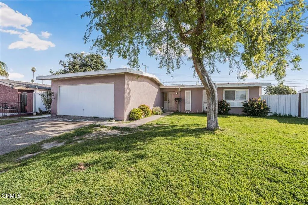 1820 Claremont Drive, Oxnard, California 93035 home-pic-2