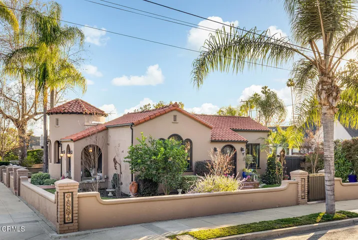 228 Oaks Ave 001-mls