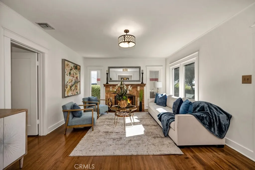 281 San Gabriel Court, Sierra Madre, California 91024 home-pic-8