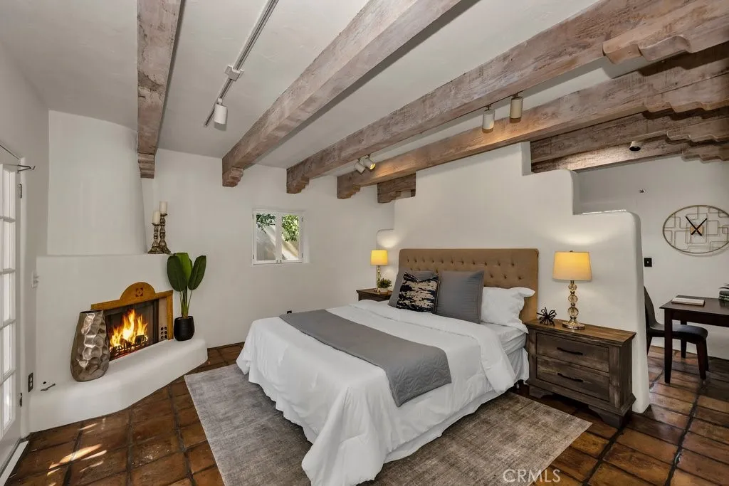 281 San Gabriel Court, Sierra Madre, California 91024 home-pic-32