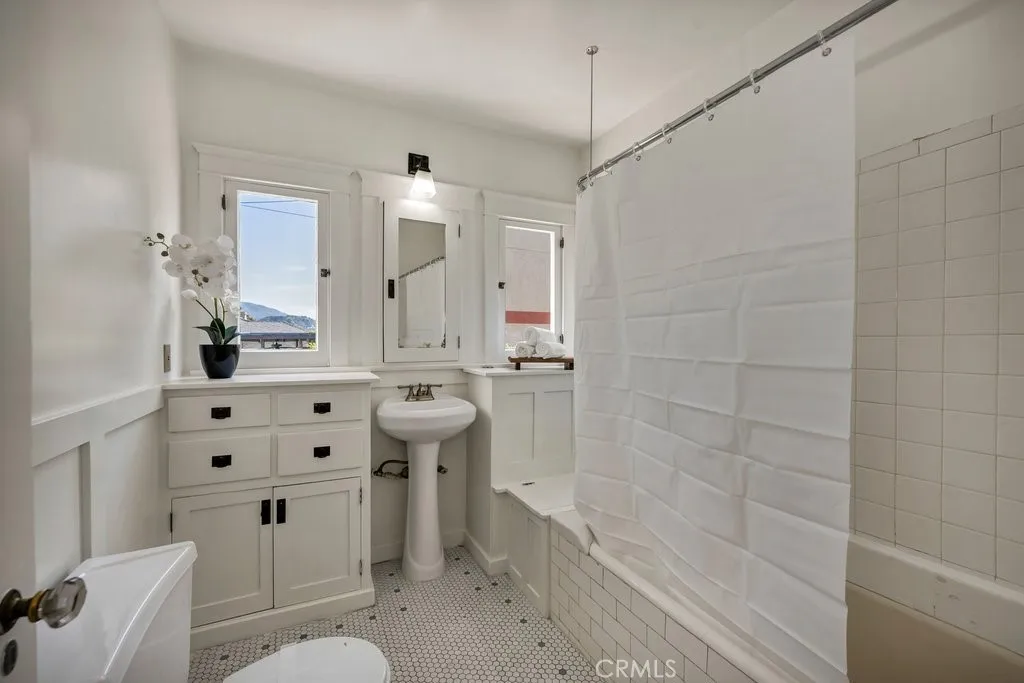 281 San Gabriel Court, Sierra Madre, California 91024 home-pic-20