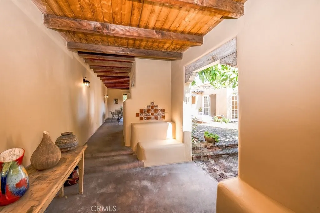 281 San Gabriel Court, Sierra Madre, California 91024 home-pic-23