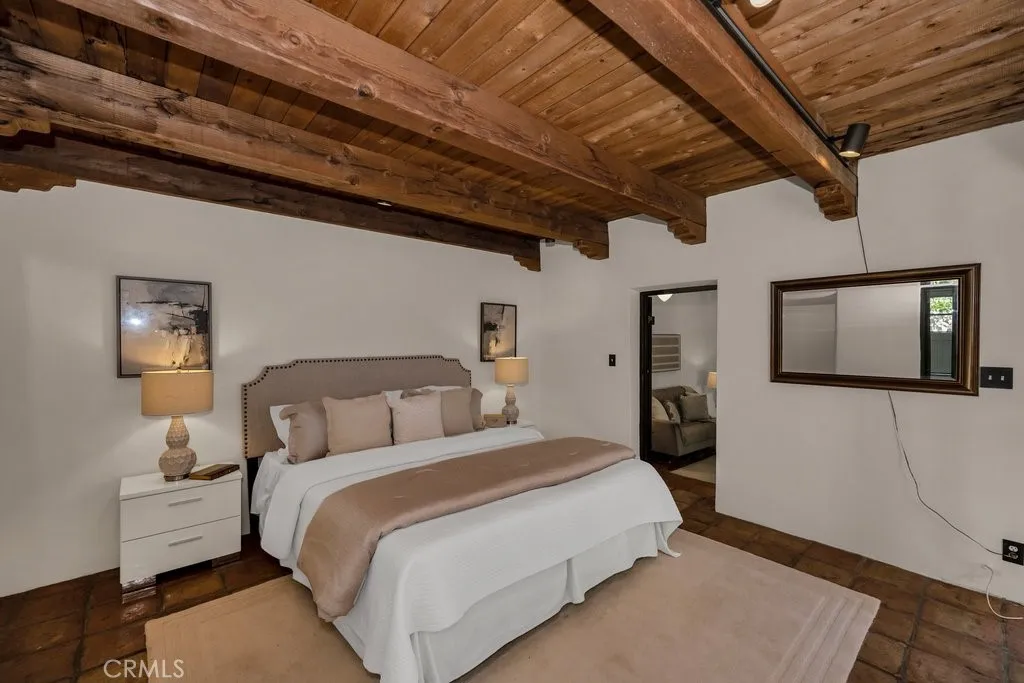 281 San Gabriel Court, Sierra Madre, California 91024 home-pic-44