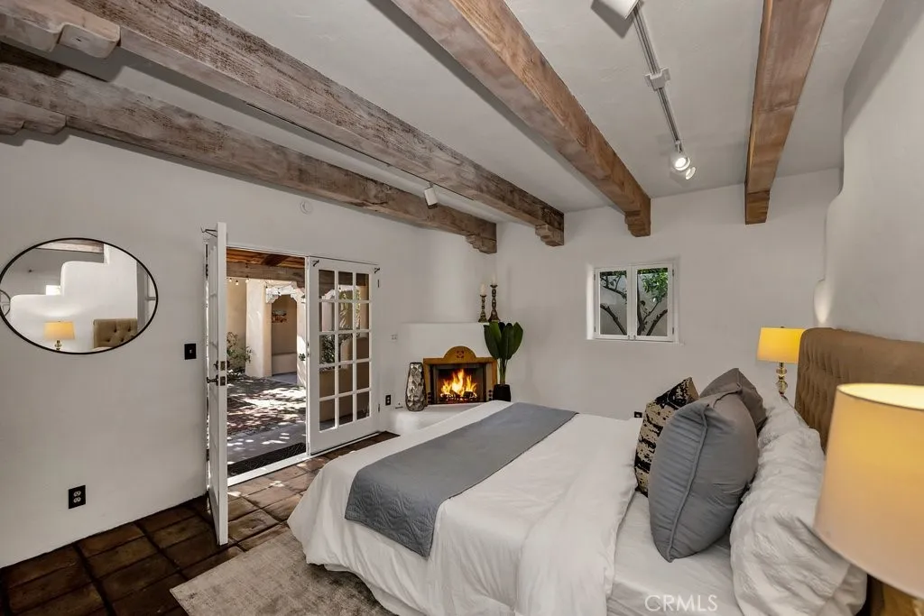 281 San Gabriel Court, Sierra Madre, California 91024 home-pic-35
