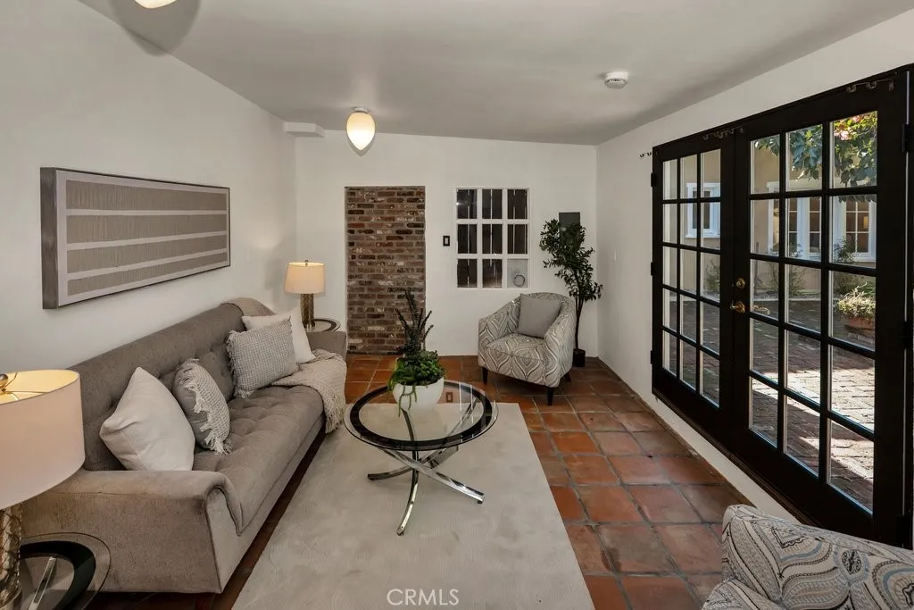 281 San Gabriel Court, Sierra Madre, California 91024 home-pic-48