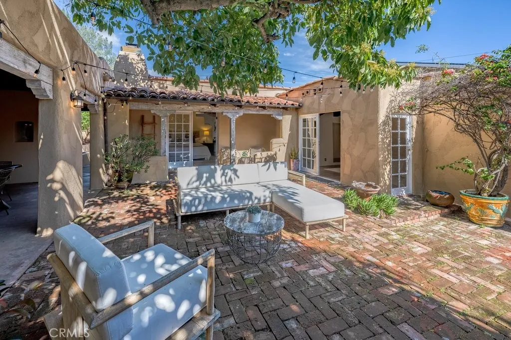281 San Gabriel Court, Sierra Madre, California 91024 home-pic-28