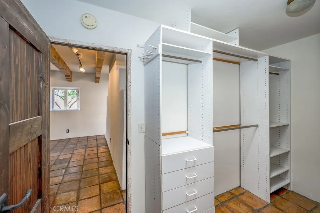 281 San Gabriel Court, Sierra Madre, California 91024 home-pic-38