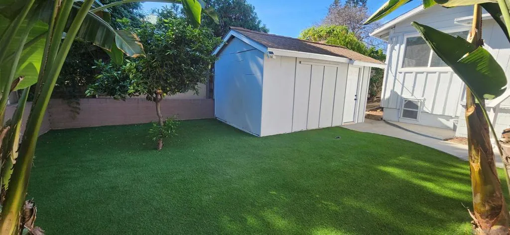 8587 Alpine Ave, La Mesa, California 91941 home-pic-11