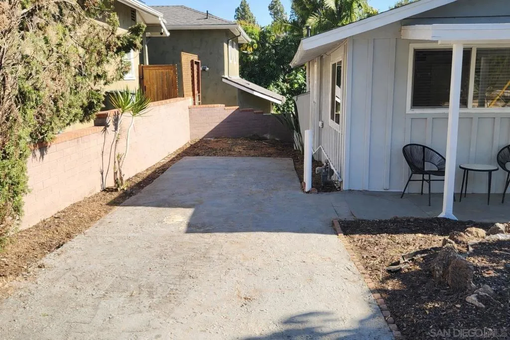 8587 Alpine Ave, La Mesa, California 91941 home-pic-13