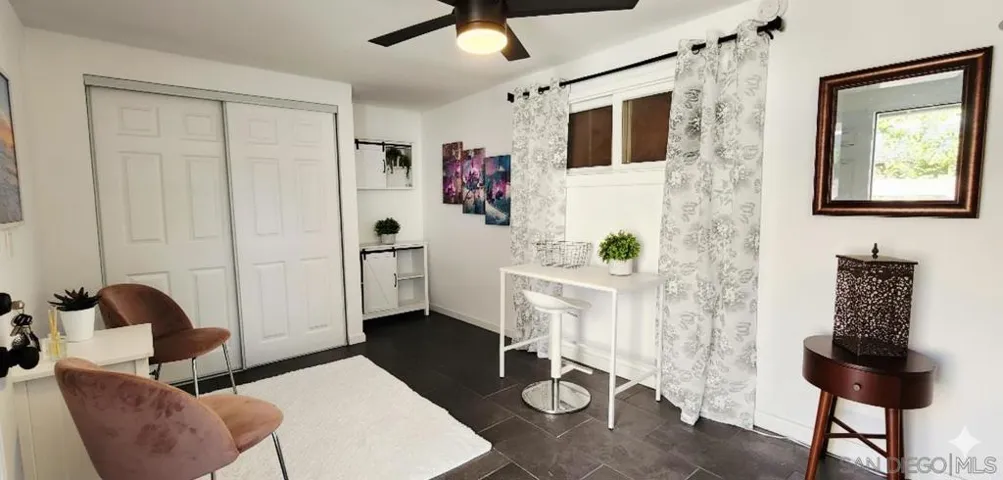 Detached Bonus Room/Bedroom #3