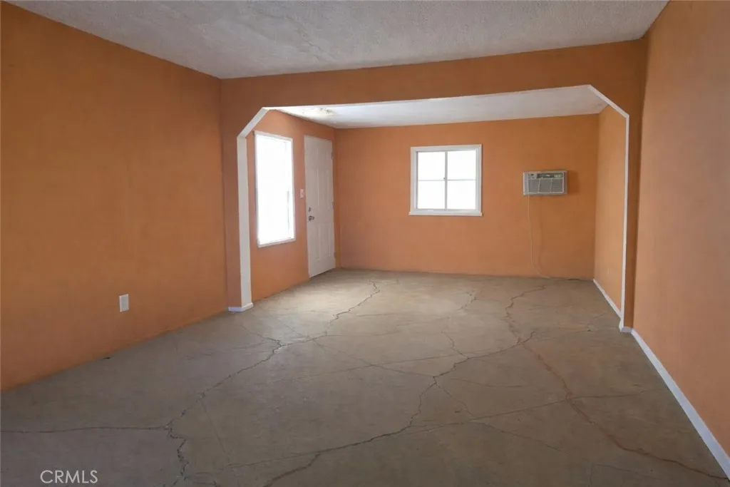 88020 Amboy, 29 Palms, California 92277 home-pic-4