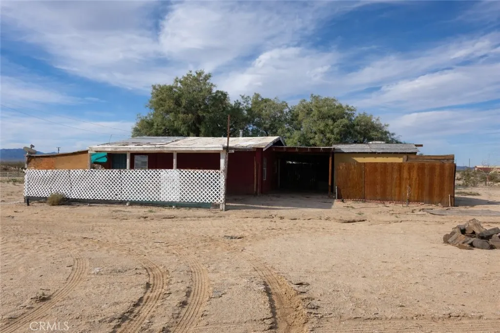 88020 Amboy, 29 Palms, California 92277 home-pic-3