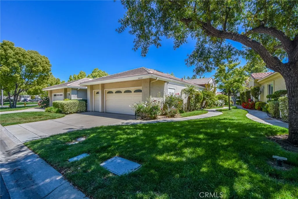 38749 Muirfield Drive, Murrieta, California 92562 home-pic-1