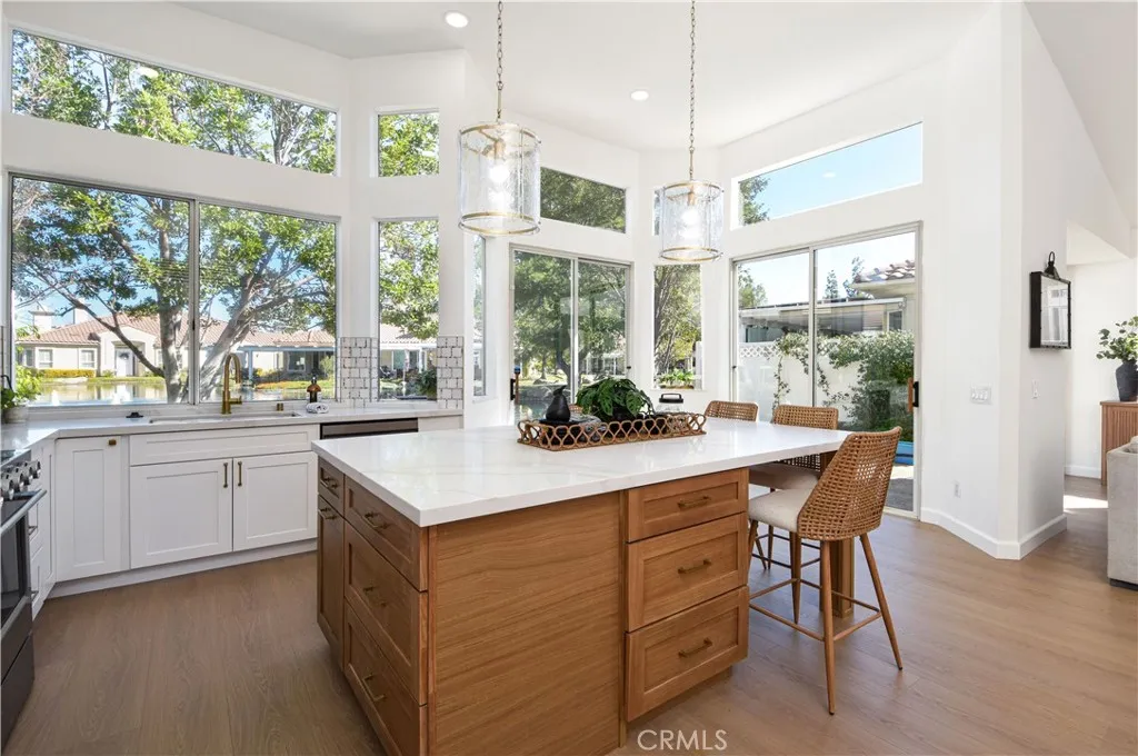 38749 Muirfield Drive, Murrieta, California 92562 home-pic-7