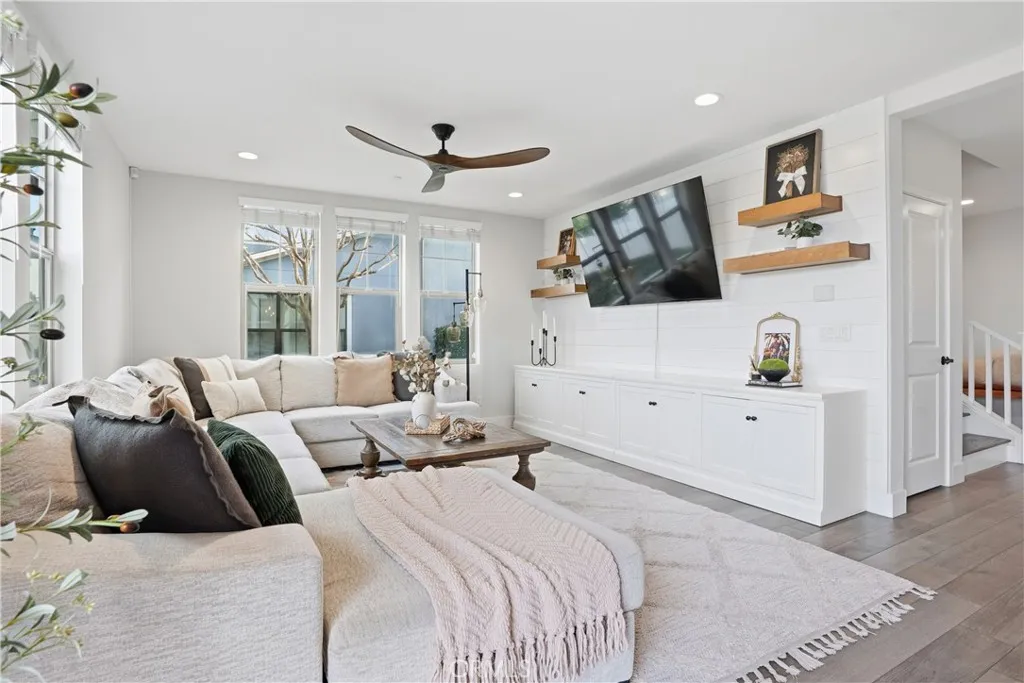 8 Yerra, Rancho Mission Viejo, California 92694 home-pic-10
