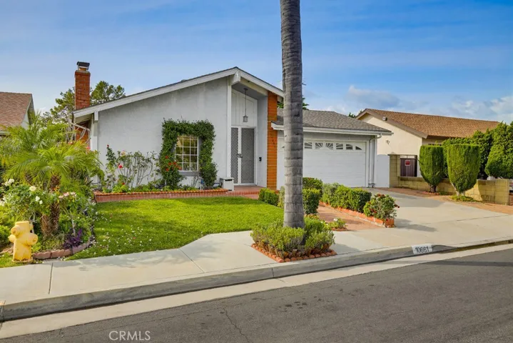 10661 Chestnut St, Cypress, California 90630