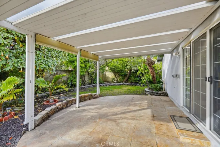 10661 Chestnut St, Cypress, California 90630