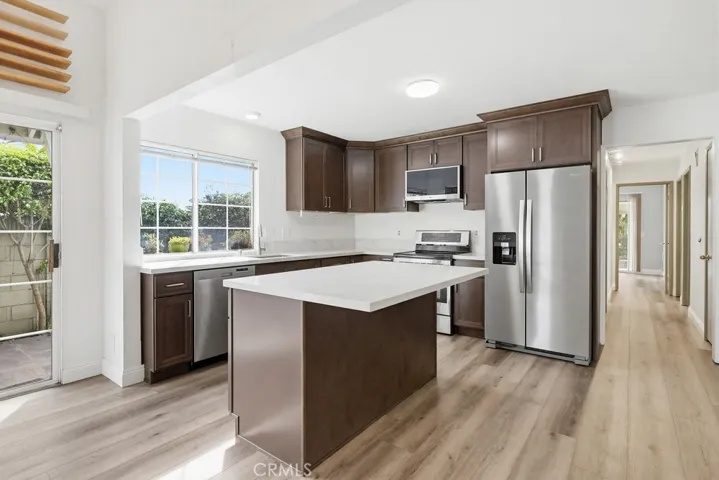 10661 Chestnut St, Cypress, California 90630