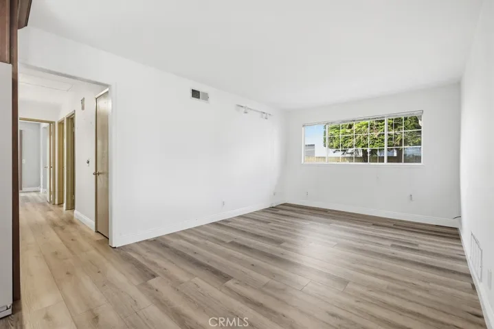 10661 Chestnut St, Cypress, California 90630