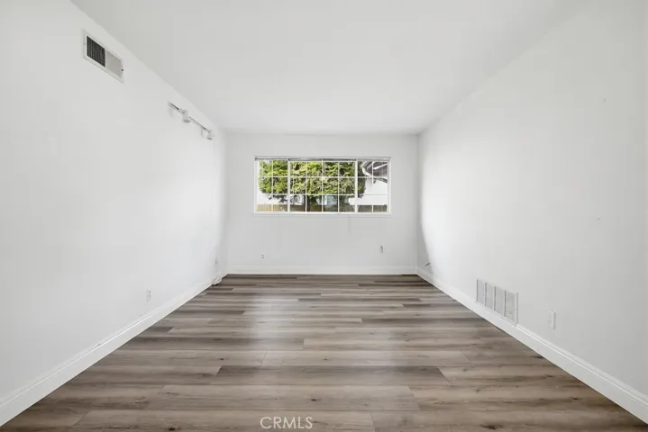 10661 Chestnut St, Cypress, California 90630