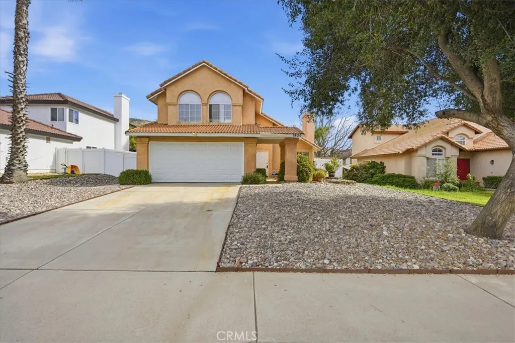 9820 Sycamore Canyon, Moreno Valley, California 92557 home-pic-1