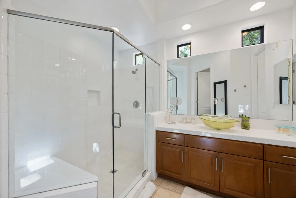 81084 Falling Leaf Court, Indio, California 92201 home-pic-37