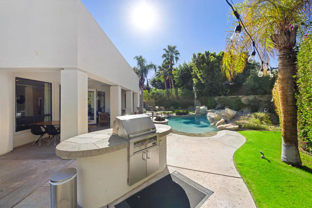 81084 Falling Leaf Court, Indio, California 92201 home-pic-23
