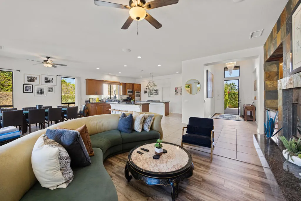 81084 Falling Leaf Court, Indio, California 92201 home-pic-7
