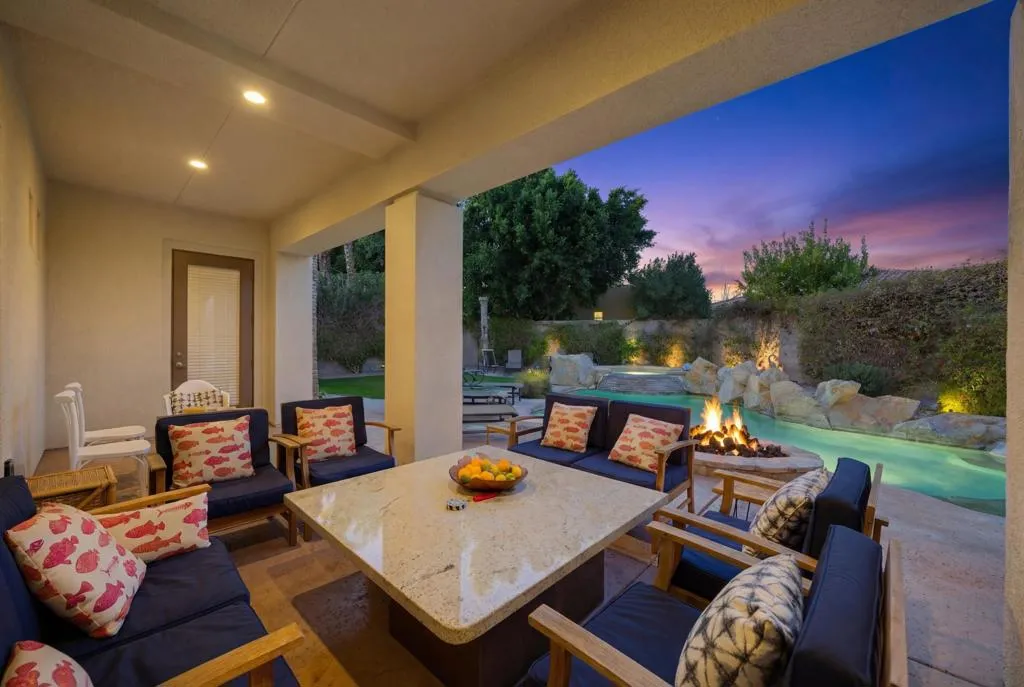 81084 Falling Leaf Court, Indio, California 92201 home-pic-2