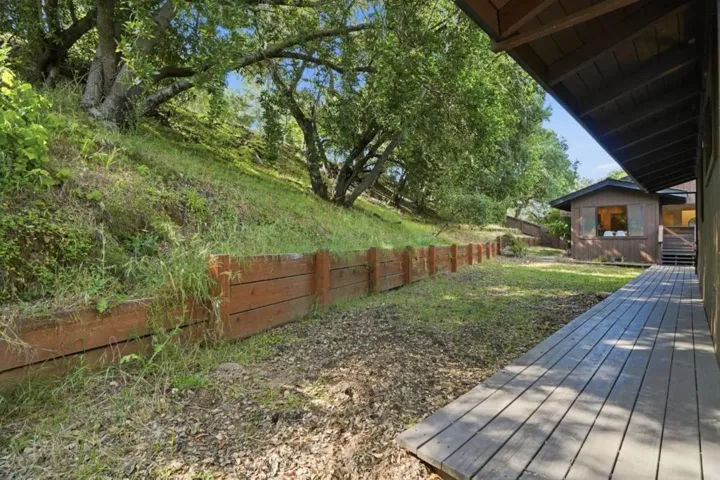 101 Ravinia Way, Los Gatos, California 95032