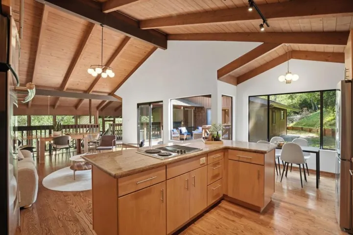 101 Ravinia Way, Los Gatos, California 95032