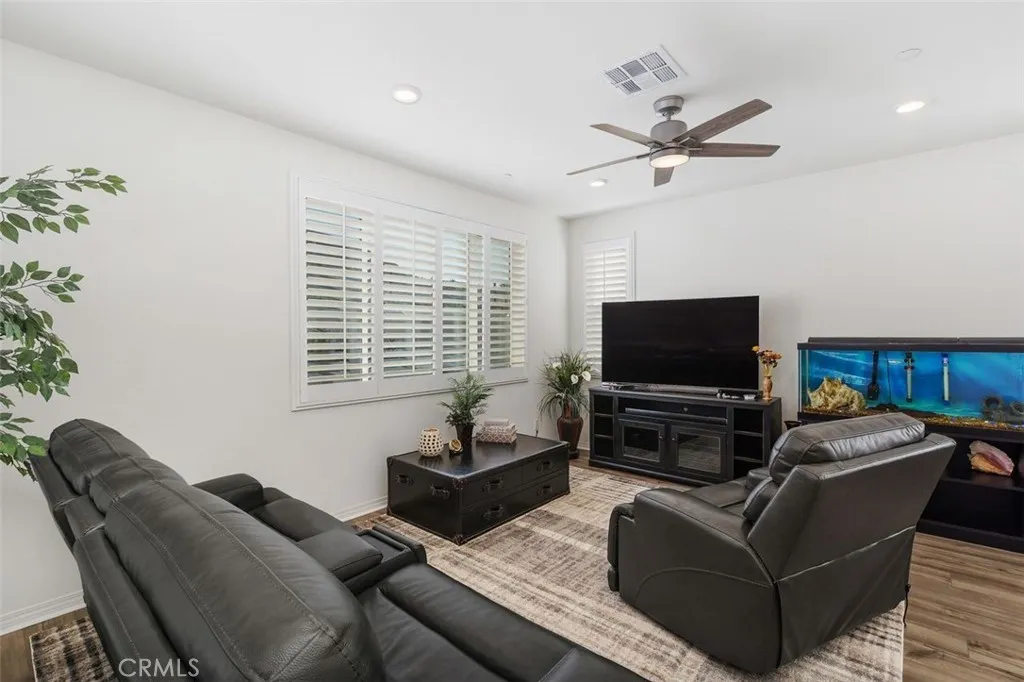 3150 Moab Court, Jurupa Valley, California 92509 home-pic-7