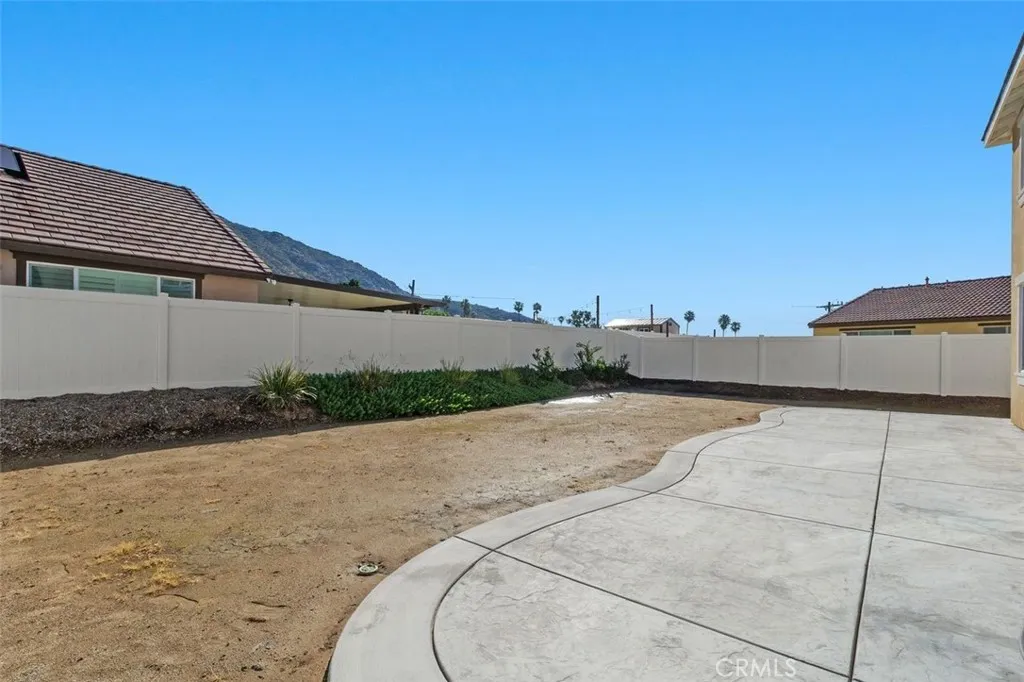 3150 Moab Court, Jurupa Valley, California 92509 home-pic-32