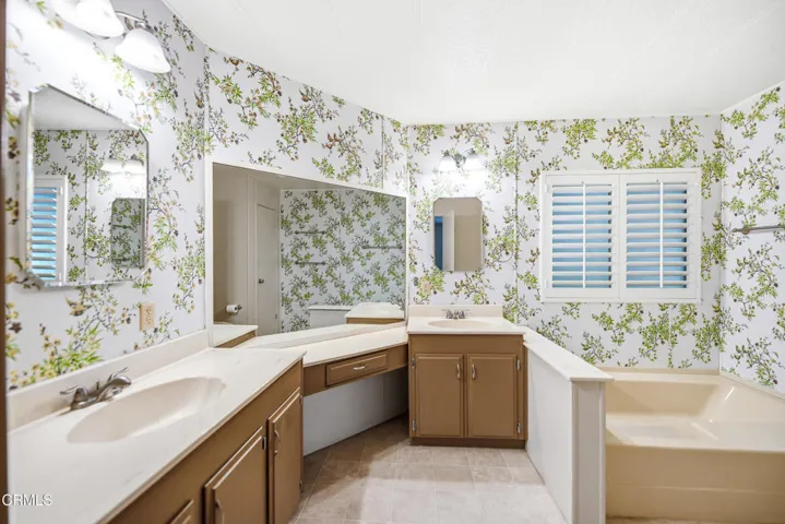 207 Caleta Dr Camarillo-28
