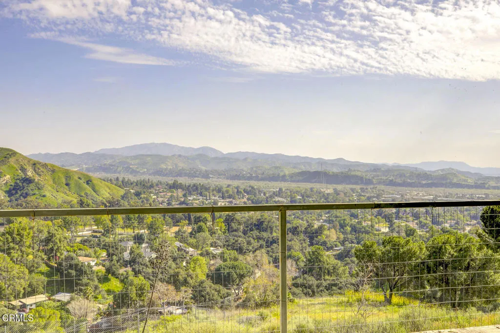 12016 Mountain View Trail, Sylmar, California 91342 home-pic-35