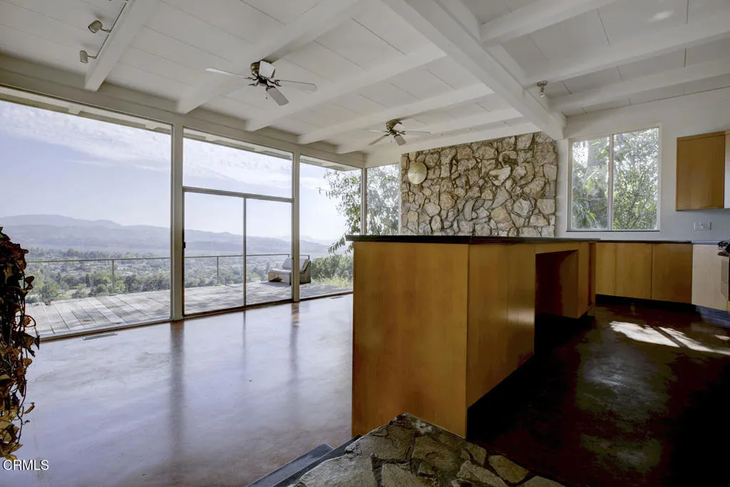 12016 Mountain View Trail, Sylmar, California 91342 home-pic-2