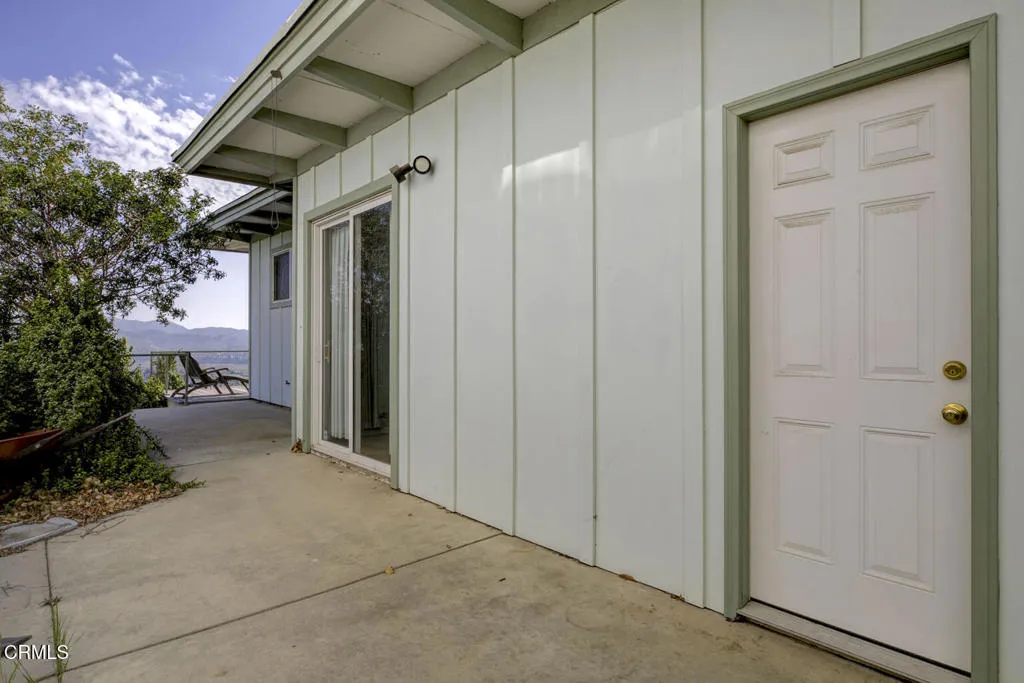 12016 Mountain View Trail, Sylmar, California 91342 home-pic-43