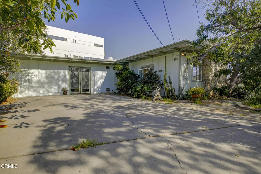 12016 Mountain View Trail, Sylmar, California 91342 home-pic-46