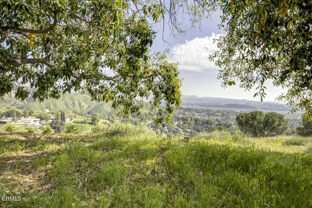 12016 Mountain View Trail, Sylmar, California 91342 home-pic-51