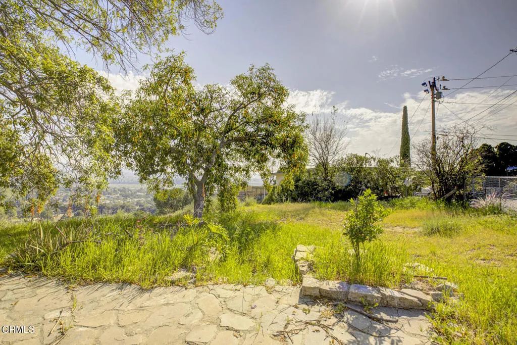 12016 Mountain View Trail, Sylmar, California 91342 home-pic-49