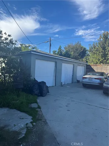 3 Car Garages, Back of Property