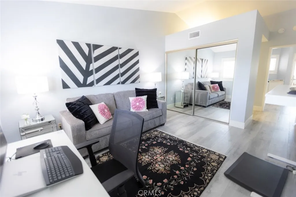 2196 Evergreen, Tustin, California 92782 home-pic-20