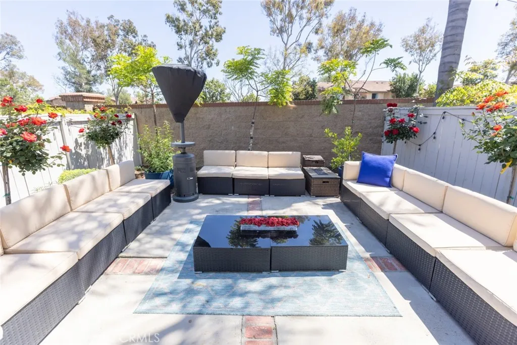 2196 Evergreen, Tustin, California 92782 home-pic-28