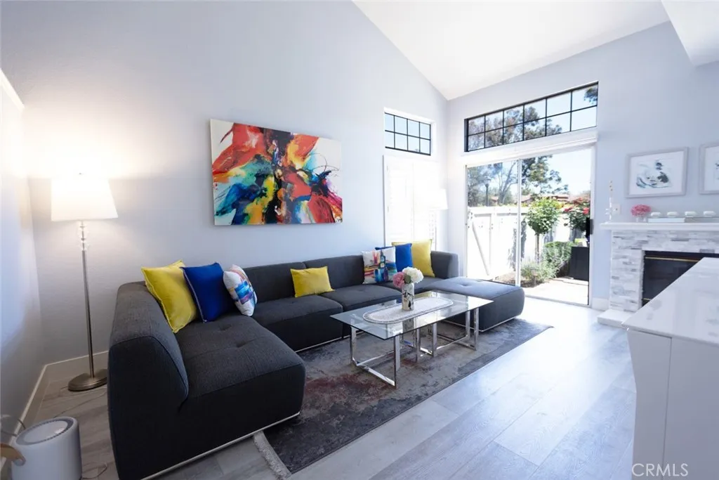 2196 Evergreen, Tustin, California 92782 home-pic-8