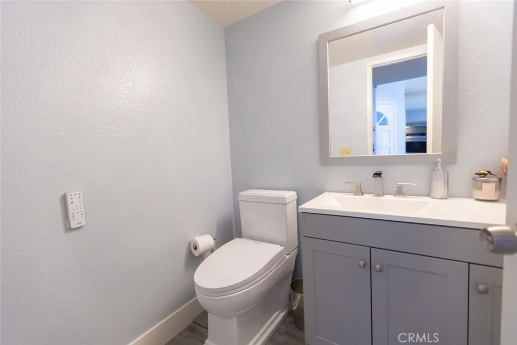 2196 Evergreen, Tustin, California 92782 home-pic-27