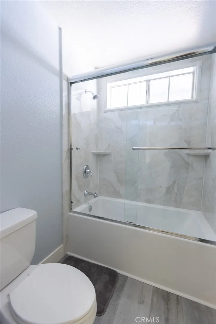 2196 Evergreen, Tustin, California 92782 home-pic-24
