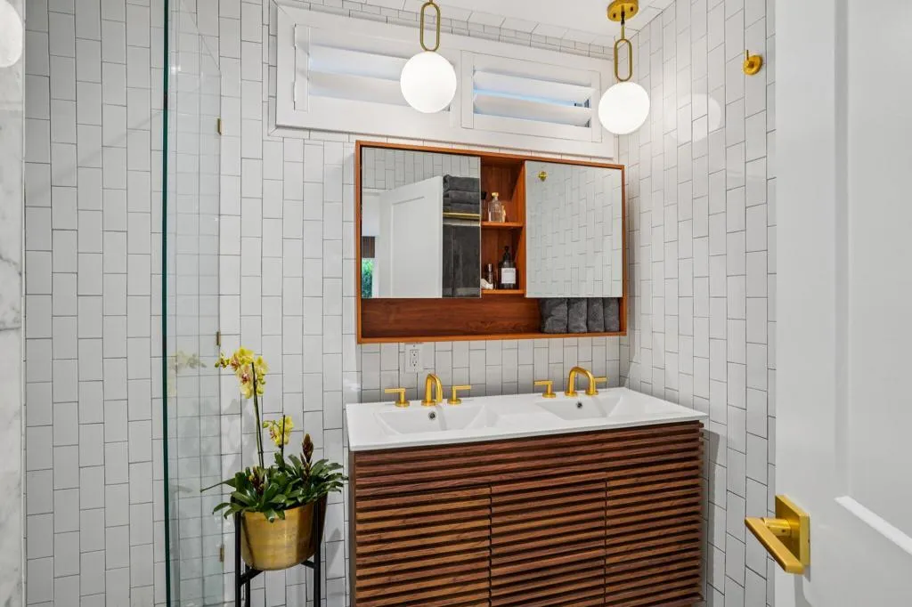 Primary Bath Vanity
